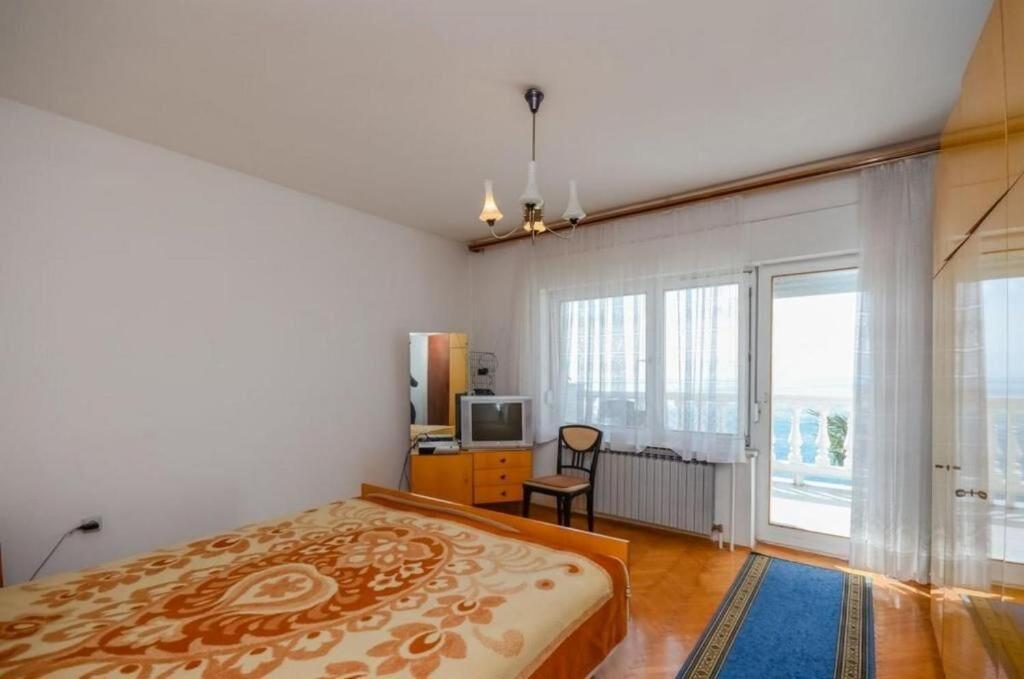 Apartments Lucia Сень Экстерьер фото